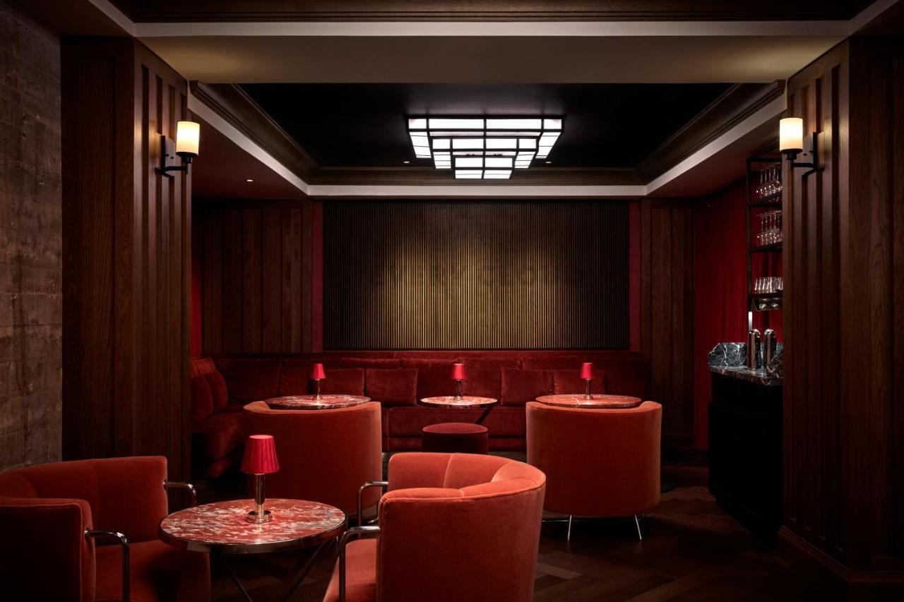 Hotel Riggs Washington Dc Exterior foto The Bar