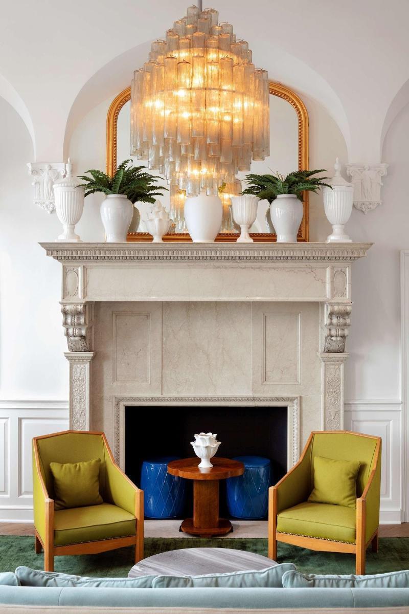 Hotel Riggs Washington Dc Exterior foto A fireplace in the White House