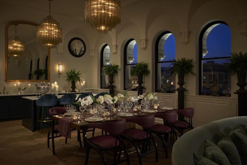 Hotel Riggs Washington Dc Exterior foto The interior of the restaurant